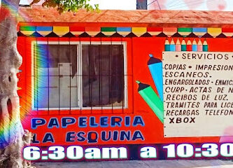 Cyber y Papeleria la Esquina