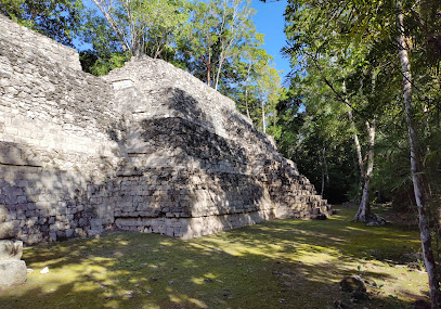 Zona Arqueológica de Balamkú