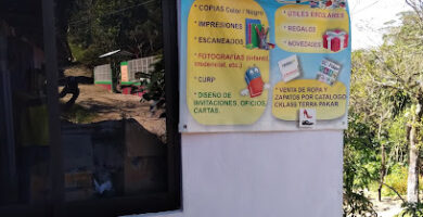 Papelería y Regalos "Santa Marta"