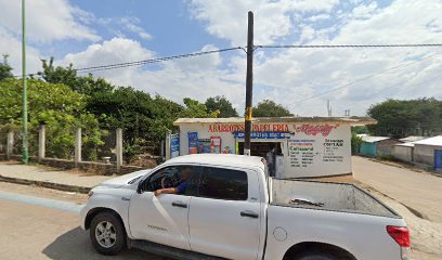 Abarrotes Y Papeleria "Magaly"