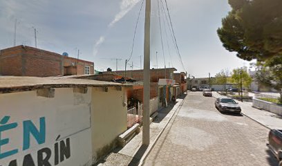 Papeleria y abarrotes "LA PLAZA"