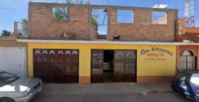 Ropa Y Novedades Marco