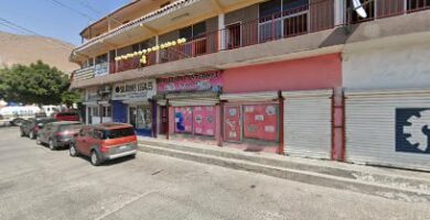 Papelería Y Dulcería Arca